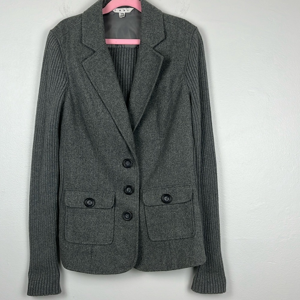 CAbi Blazer Colar Ribbed Grey Women’s 3 Buttoned, 2 Buttoned Front Pockets